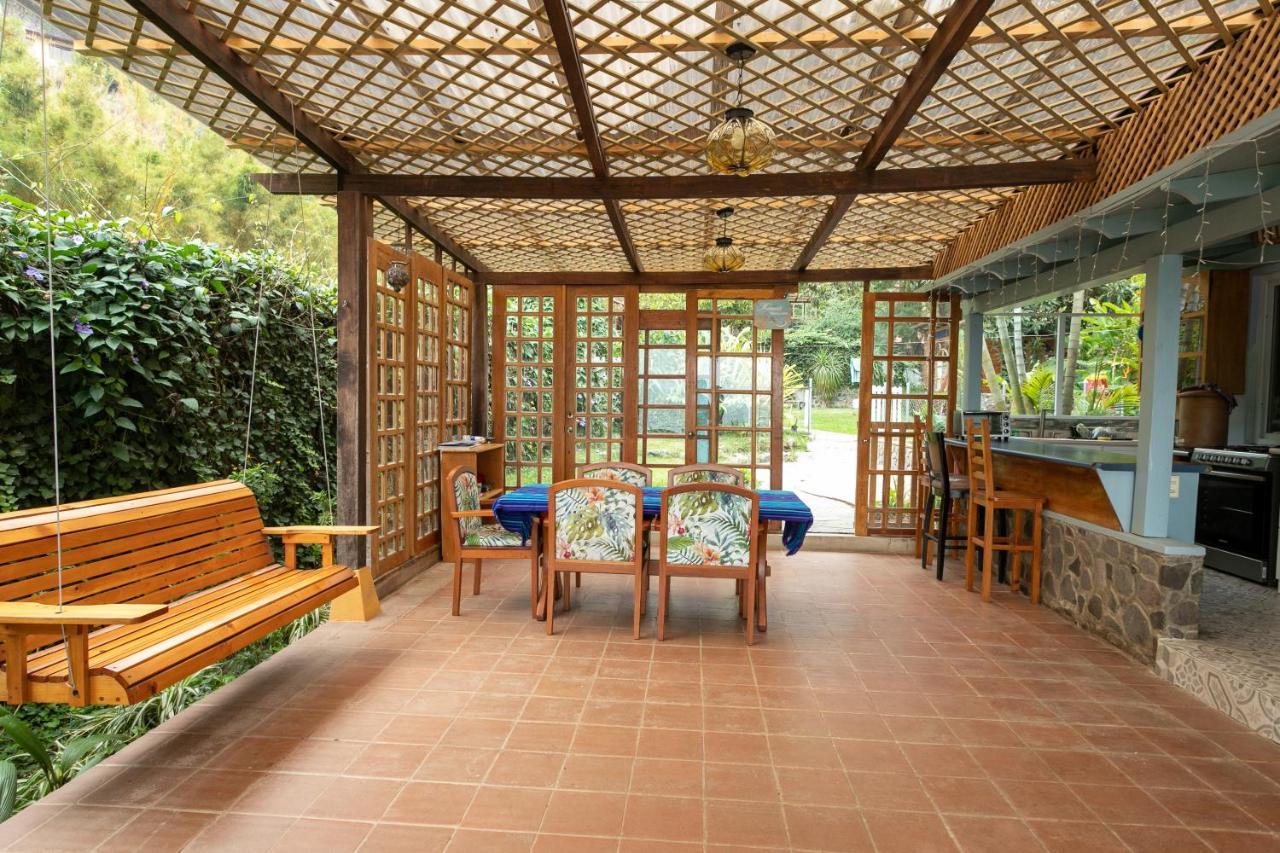Lake Front Retreat At Los Elementos Санта-Круз-Ла-Лагуна Екстер'єр фото